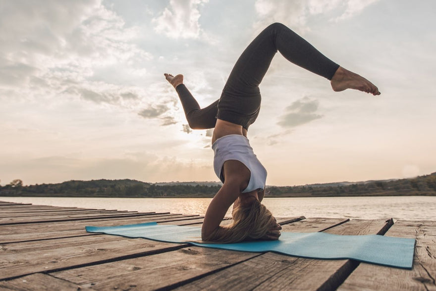 Headstand in yoga: Why it's healthy for you and how you learn it