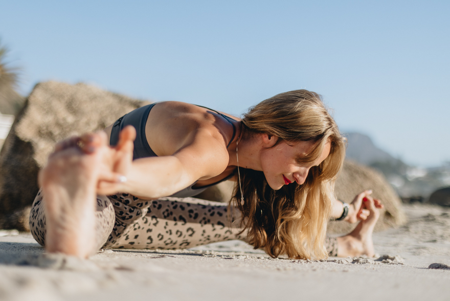 Anusara Yoga: Everything about the yoga style and the best exercises