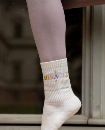 Yoga sports socks Miracle Stars organic cotton Ava - white | color:weiß | yoga damen socken miracle stars ava | bio baumwolle recyceltes polyester | sportsocken miracle stars | yoga damen socken nachhaltig