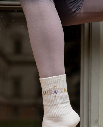 Yoga Sportsocken Miracle Stars Bio Baumwolle Ava - weiß | color:weiß | yoga damen socken miracle stars ava | bio baumwolle recyceltes polyester | sportsocken miracle stars | yoga damen socken nachhaltig