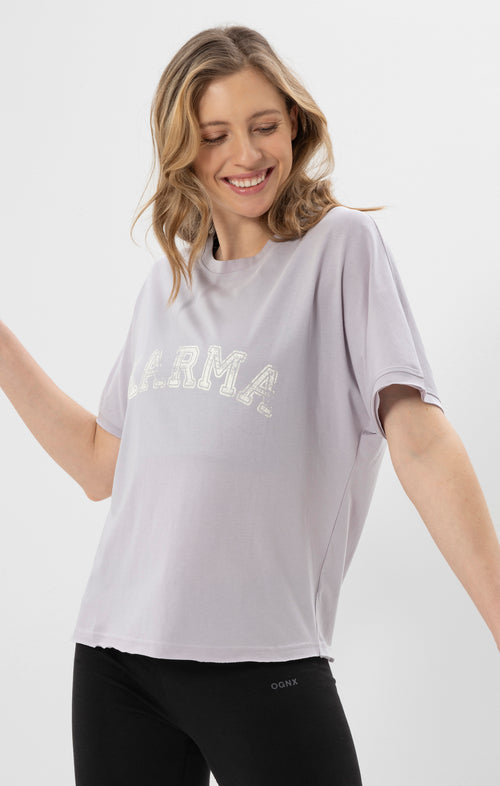 | color:lila | yoga damen boxy t-shirt sora | bio baumwolle tencel | t-shirt karma | yoga damen t-shirt nachhaltig