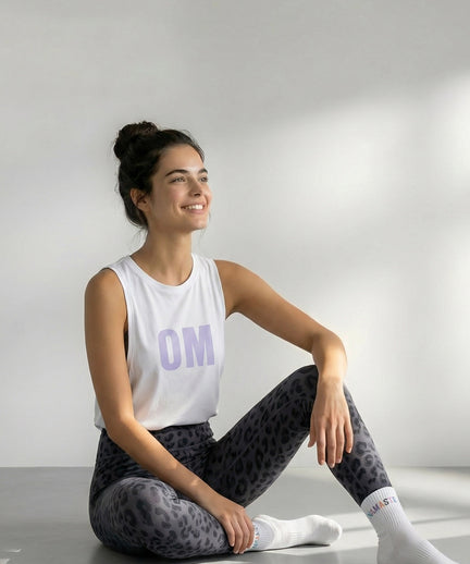 Yoga Athletic Tank 2.0 OM Bio Baumwolle Tencel™ Tara - weiß | color:weiss | yoga damen athletic tank tara | bio baumwolle tencel | tank top OM | yoga damen tank top nachhaltig