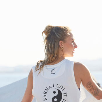 Yoga Athletic Tank I Got It From My Karma by Angélique Poulain Bio Baumwolle Tencel™ Tara - weiß | color:weiß | Yoga Athletic Tank I Got It From My Karma by Angélique Poulain Bio Baumwolle Tencel™ Tara |108 print | yoga damen tank top nachhaltig