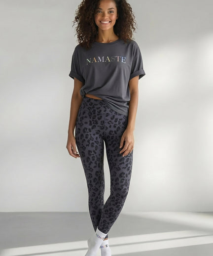 Yoga Boxy T-Shirt Namaste Bio Baumwolle Tencel™ Sora - grau | color:grau | yoga damen boxy shirt sora | bio baumwolle tencel | yoga shirt namaste | yoga damen t-shirt nachhaltig