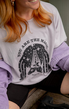 Yoga Boxy T-Shirt You Are The Magic by Nuri Rodríguez Organic Cotton Tencel™ Sora - purple | color:lila | yoga damen boxy t-shirt sora 108 | bio baumwolle tencel | t-shirt 108 nuri rodríguez you are the magic | yoga damen t-shirt nachhaltig