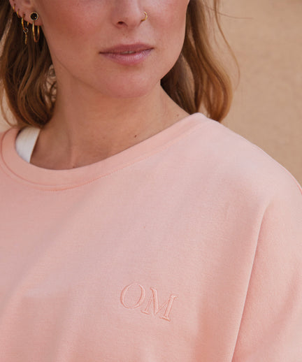 Yoga Loose Sweater OM Bio Baumwolle Pia - rosa | color:rosa | yoga Loose Sweater OM Bio Baumwolle Pia | bio baumwolle | sweatshirt om stick | yoga damen pullover nachhaltig