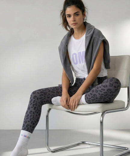 Yoga Soft Leggings Leo Bio Baumwolle Luna - grau | color:grau | yoga damen soft leggings leo luna | bio baumwolle | yoga leggings leo | yoga damen leggings nachhaltig