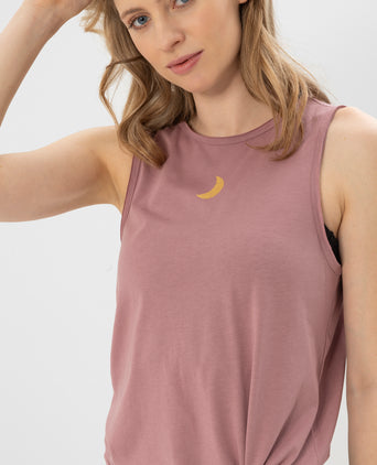 Yoga Knot Tank Moon Organic Cotton Tencel™ Tari - pink | color:rosa | yoga damen loose knoten tank top tari | bio baumwolle tencel | top moon knoten | yoga damen tank top nachhaltig