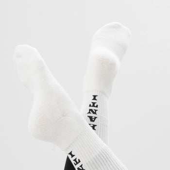 Yoga Sportsocken Shanti Shanti Bio Baumwolle Ava - weiß | color:weiß | yoga damen socken shanti shanti ava | bio baumwolle recyceltes polyester | sportsocken namaste | yoga damen socken nachhaltig