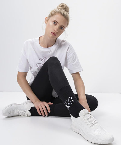 | color:schwarz |yoga socken OM druck schwarz