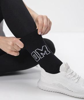 Yoga socks OM organic cotton - black | color:schwarz |yoga socken OM druck schwarz