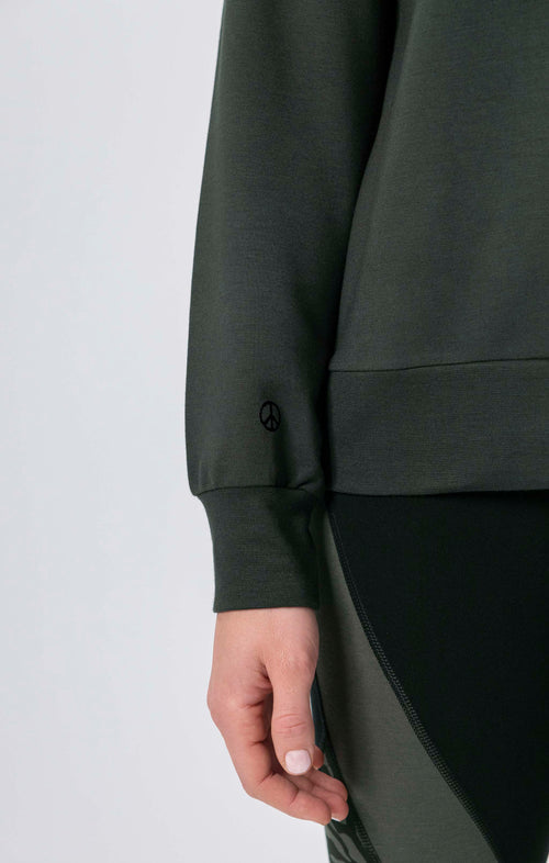 | color:grün |yoga pulli OM lenzing grün