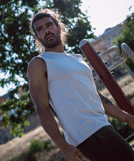 Air Tank polyester ♻️ - white | color:weiss |yoga tank männer weiss