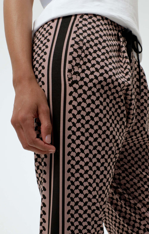 | color:rosa |yoga harem hose keffiah muster |yoga kleidung