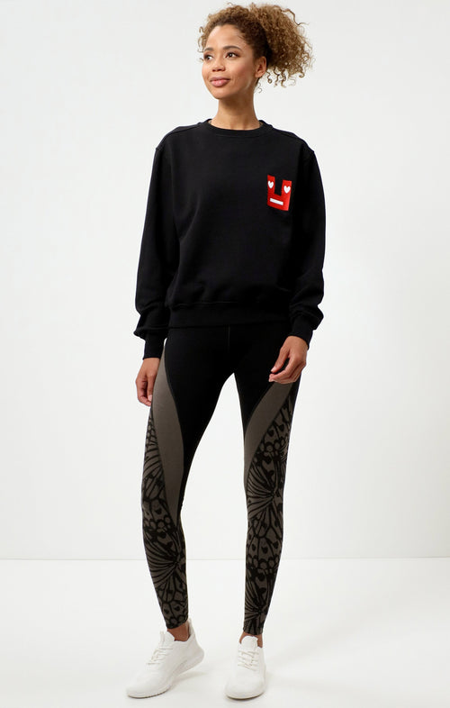 | color:schwarz |yoga sweater smiley schwarz bio baumwolle