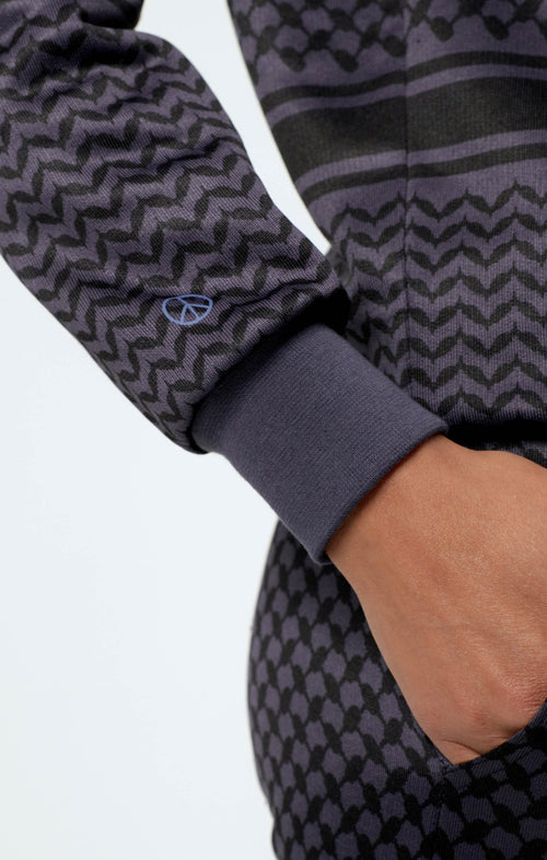 | color:blau |sweater mit keffiah muster blau