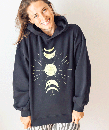 Boxy Hoodie ReConnect by Sinah Diepold - Kale & Cake - black | color:schwarz |yoga hoodie sinah diepold kale&cake |hoodie mond sonne