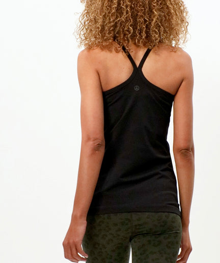 Basic Top 2.0 organic cotton - black | color:schwarz |enges yoga tank schwarz baumwolle