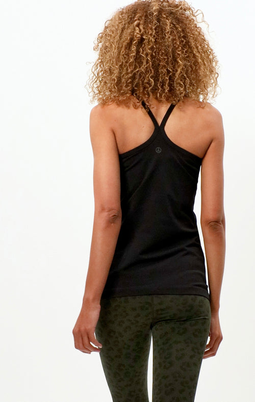 | color:schwarz |enges yoga tank schwarz baumwolle