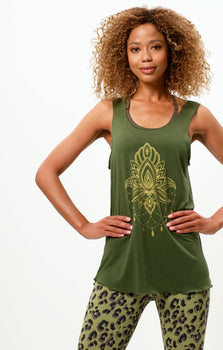 Loose Tank Lotus Tencel™ - green | color:grün |yoga tank lotus tencel |yoga kleidung