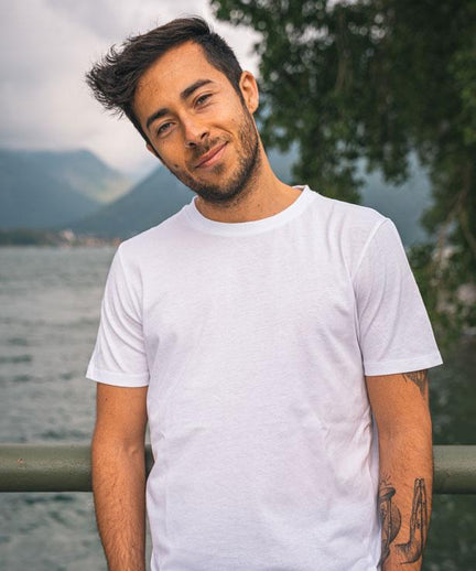 T-Shirt Perfect Basic Bio Baumwolle - weiss | color:weiss |yoga t-shirt männer weiss