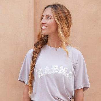 | color:lila | yoga damen boxy t-shirt sora | bio baumwolle tencel | t-shirt karma | yoga damen t-shirt nachhaltig