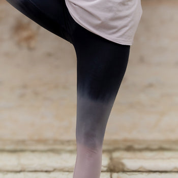 | color:grau | yoga damen soft leggings ombré | bio baumwolle | leggings ombré frabverlauf | yoga damen leggings nachhaltig