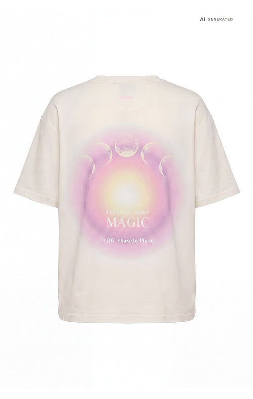 Yoga Boxy T-Shirt 2.0 Aura Bio Baumwolle Sora - weiß – AI GENERATED / KI-GENERIERT