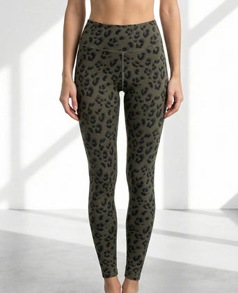 | color:grün | yoga damen soft leggings leo luna | bio baumwolle | yoga leggins leo | yoga damen leggins nachhaltig