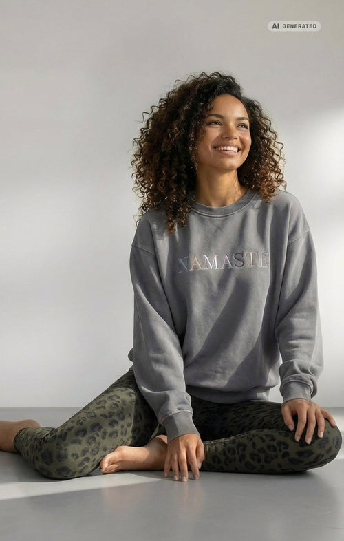 Yoga Boxy Sweater Vintage Namaste Bio Baumwolle Philia - grau – AI GENERATED / KI-GENERIERT