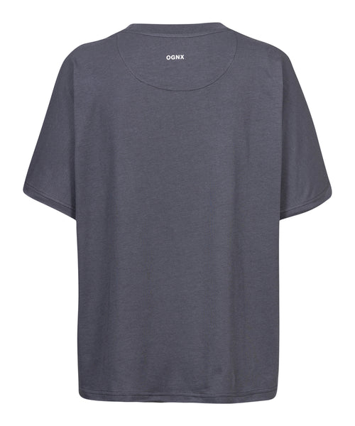 | color:grau | yoga damen boxy shirt sora | bio baumwolle tencel | yoga shirt cosmic flow | yoga damen t-shirt nachhaltig